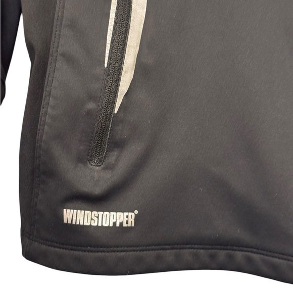 The North Face Mens Wind Stopper Jacket - Picture 5 of 8